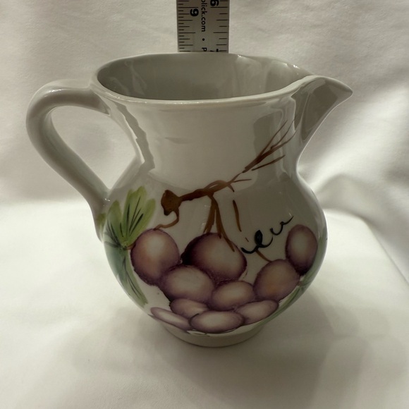 Italian Pottery Vase Pitcher White w/ Hand Painted Grape Design Signed | Vintage - Picture 3 of 10